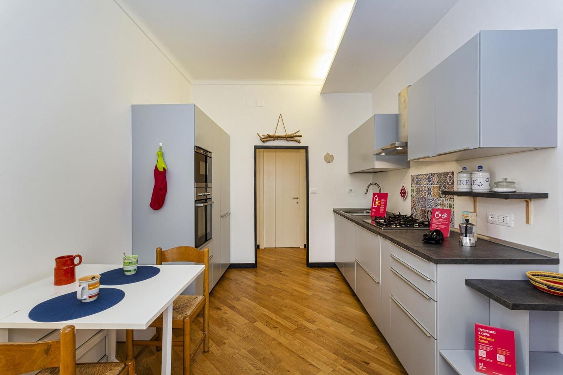 Colour And Comfort In The Centre By Wonderful Italy Genova